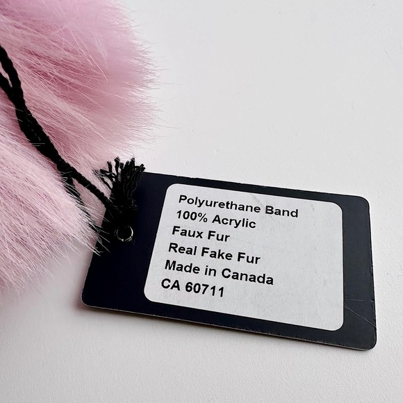 ✨New NORLA Canada Faux Fur Plush Handmade Earmuffs - Picture 8 of 9